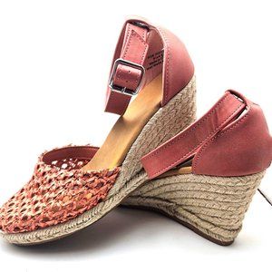 Journee Collection Sierra Wedge Ankle Strap Espadrilles in Coral Lattice Sz 9